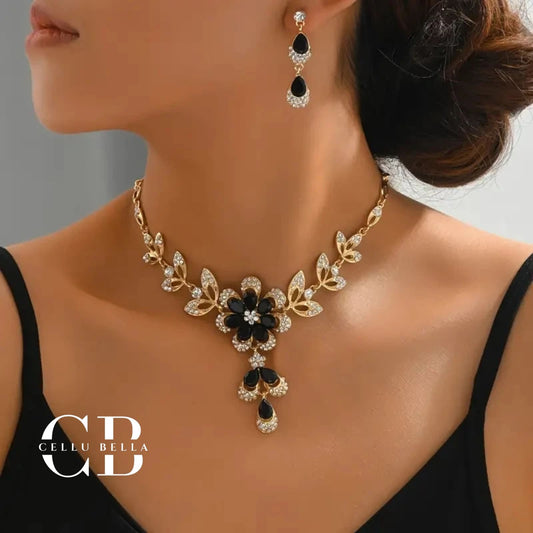 Conjunto de Joyas – Collar y Pendientes Románticos con Cristales Negros y Strass