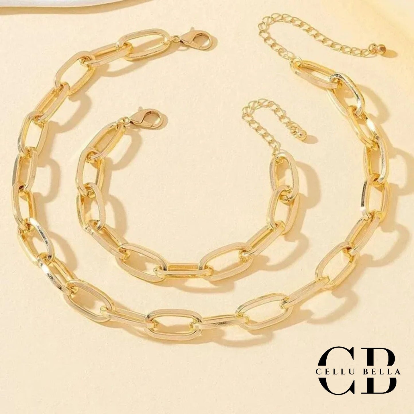 Collares y pulseras doradas – Conjunto elegante de cadenas para mujer