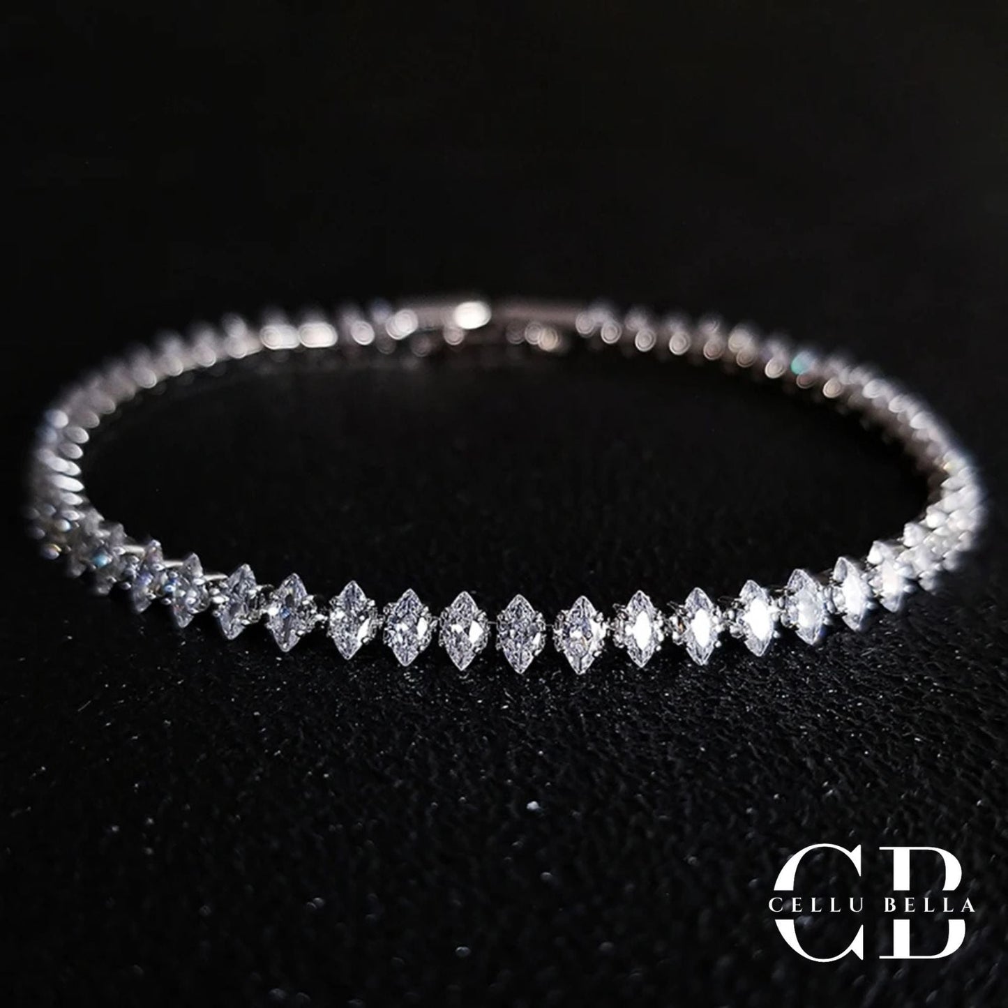 Pulsera de tenis brillante – Pulsera clásica con piedras de circonio