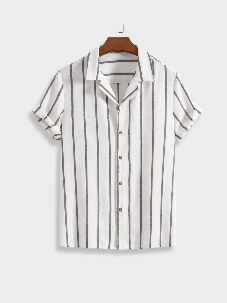 Camisa a rayas moderna hombre – Conjunto elegante con pantalón corto a juego